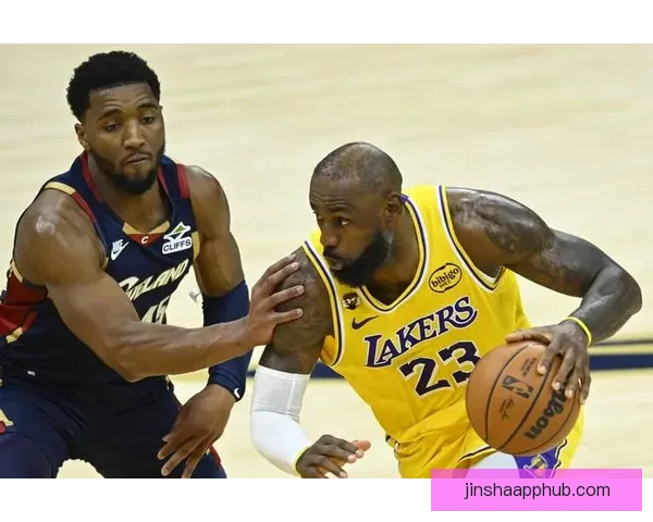 Stein：詹姆斯若离开湖人 勇士将成最有可能的下家